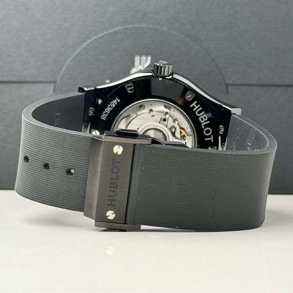 Hublot fusion classic ساعة اوتوماتيكية
