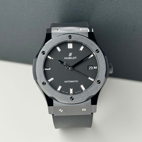 Hublot fusion classic ساعة اوتوماتيكية